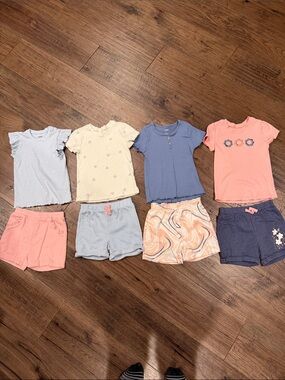 Pekkle Girls 4-Pack Short sleeve top and shorts Set in Coral, Light Blue & Cream